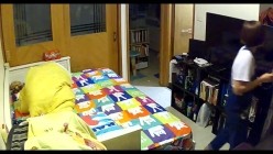 【极品稀缺 ️破解家用摄像头】短发女大学生被男友捆绑日常做爱 妹子挺漂亮 很配合男友各种体位操 高清720P原版