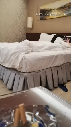风月场高手实力首炮【风月寻欢】重金约炮椒乳稚嫩外围美女 叫床声音嗲嗲的 美女喜欢骑乘操