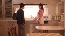 URE-073 専属・木下凛々子が背徳の母子相姦に悶えイキ!! 原作:gonza 息子に跨る日 ~母と息子のハメ撮り記録~