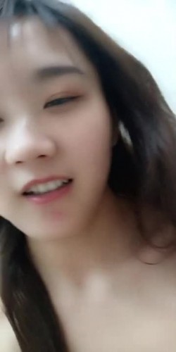 颜值不错美女主播直播大秀 双人激情口交啪啪大秀