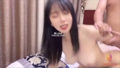 糖心出品-『小桃』公园搭讪陌生路人激情拍摄 淫荡服务 内射体验