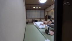YMDD-380 湯けむりちゃんねる【温泉女子】一滴残らずザーメン飲み干しオホ声アクメ!天然爆乳マン毛ボーボー娘の火照ったカラダをポルチオガチはめ温泉 エッチな放送事故をノーカット公開!!りり