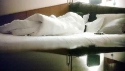 【南总极品探花】，探探上勾搭的小姐姐，25岁，公司小白领，第三炮激战继续，高潮不停呻吟诱人