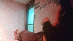 横扫街头炮王佳作，完整版未流出，【老王探花】，这个月收获不菲，有好几个漂亮的小少妇，成功操到