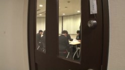 SDJS-028 SOD女子社員 絶頂!イキまくり会社説明会2019 就活生の前でお漏らしせずにプレゼン出来るか?!我慢出来ないほどの強イカセに失禁絶頂72回