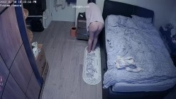 【精品TP】家庭网络破解摄像头 ️偷窥记录颜值天花板美女与男友日常在家喷血画面（完结篇）