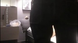 约啪达人酒店2300元网约173CM高挑性感的女神级美女啪啪,性感大长腿,沙发上扒光衣服狠狠后插.国语!
