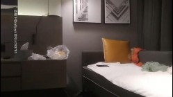约啪达人酒店2300元网约173CM高挑性感的女神级美女啪啪,性感大长腿,沙发上扒光衣服狠狠后插.国语!