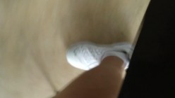 精品推荐 图书馆抄底偷拍学霸女神们的裙底风光