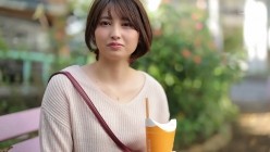 JUL-440 原石 ミセス・ダイヤモンド 本田瞳 28歳 AV DEBUT!! 肩書きのない専業主婦に、アナタは必ず惚れてしまう―。