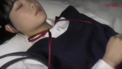 fc2ppv-1837602 《W特典》【電車チカン】★推定130cm台！犯○級にいたいけなJ○に極太イボバイブをブチ込む極悪映像★スポブラ綿パン奪って鬼畜の無断ナマ挿入