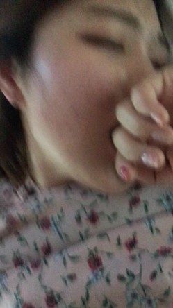 云盘高质露脸泄密，高颜值大波小姐姐，出租房与热恋男友各种激情性爱，欲仙欲死享受着被肏的感觉