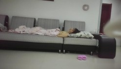 新晋泡良大佬 【小龙寻欢】 到良家小姐姐家共进晚餐 短发气质好颜值高 沙发啪啪 蜂腰翘臀 极品女神
