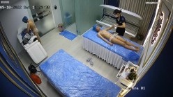 【精品TP】网络破解摄像头 ️记录高端美容院全身涂抹 保鲜膜包裹！