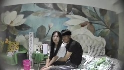 宾馆摄像头 外地来打工小少妇进厂第一天就跟本地工友出来开房