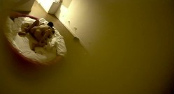 精品小旅馆情趣大圆床TP小伙和逼毛很茂盛淫骚眼镜妹搞完摆浦斯自拍